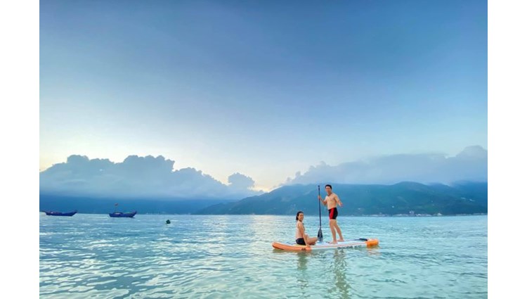 Đi Phú Yên hoài nhưng bạn đã biết tới Hòn Nưa - "Đảo Robinson" hoang sơ nhất xứ nẫu chưa?